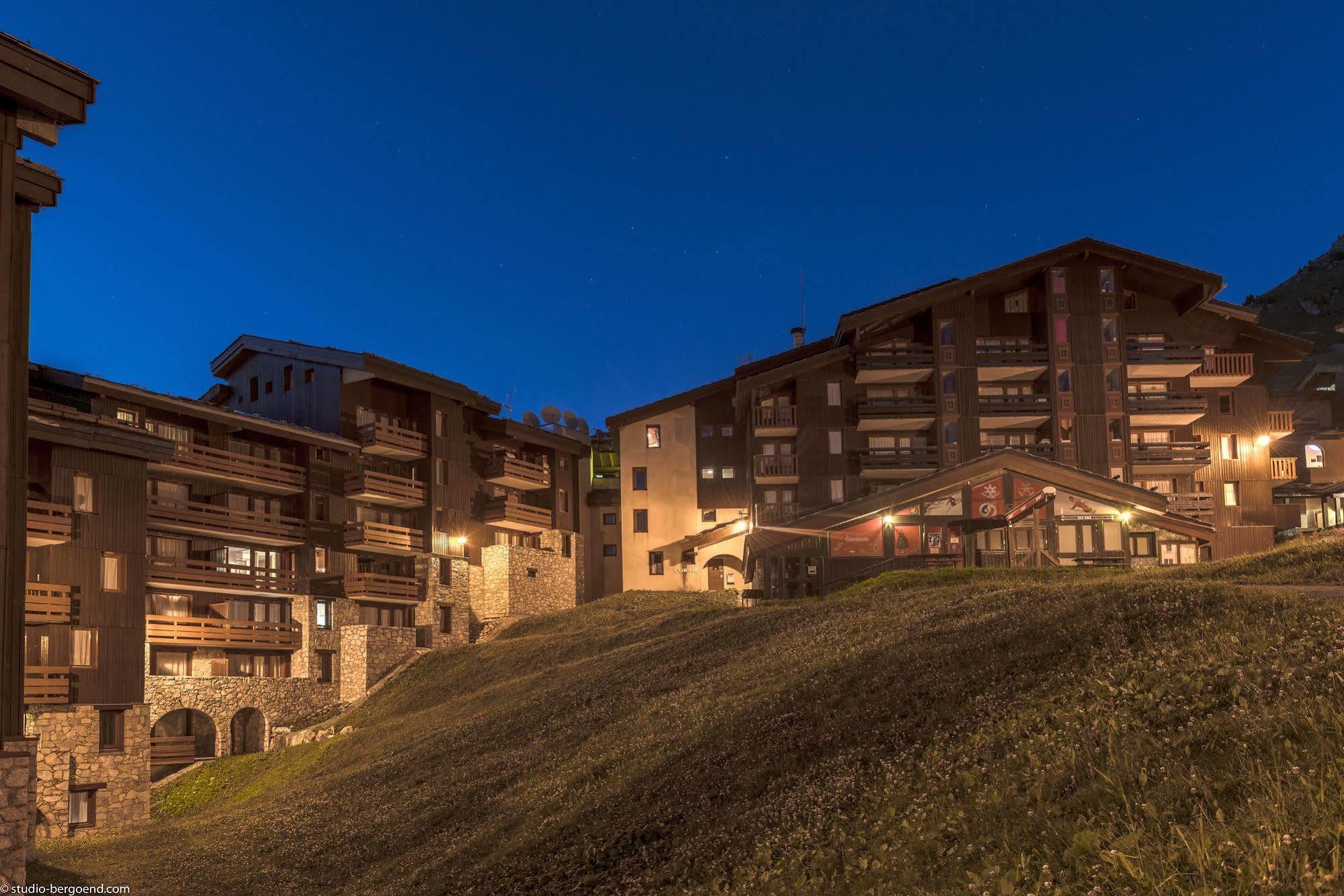 Résidence Pierre&Vacances Les Chalets des Arolles Macot-la-Plagne Extérieur photo